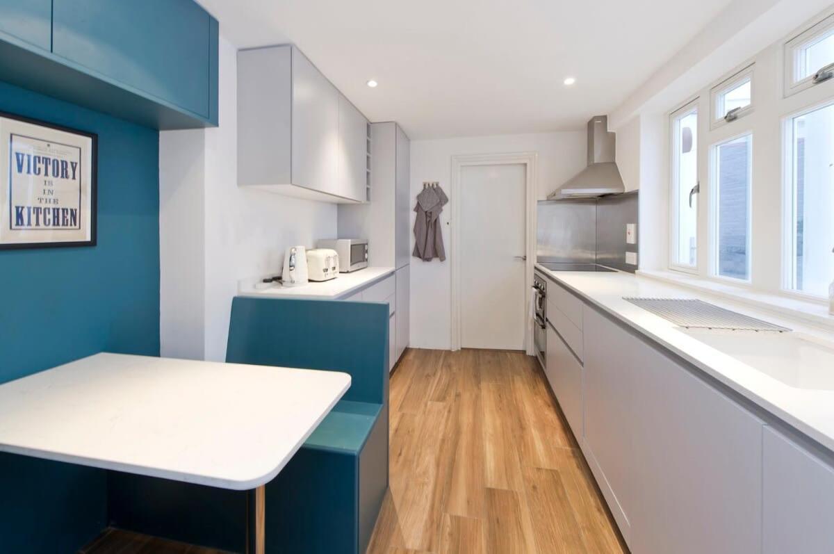 Charming 2-Bed Apt Near Buckingham Palace Londra Dış mekan fotoğraf
